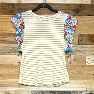 Doe and Rae size Small Striped Yellow and White Floral Flutter Sleeve Blouse